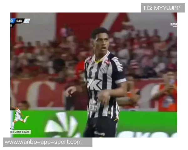 热刺求购巴甲后卫索萨遭拒绝将提高报价至更高金额